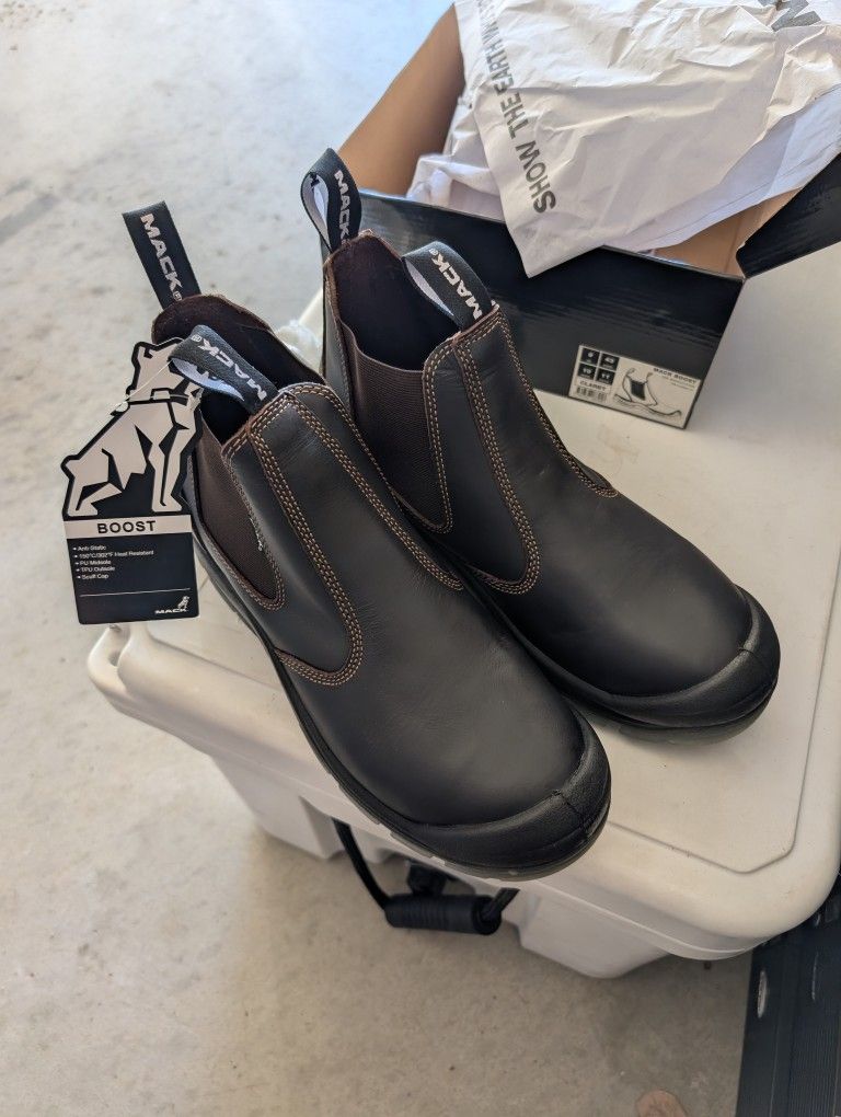 Men's Work Boots Size 10