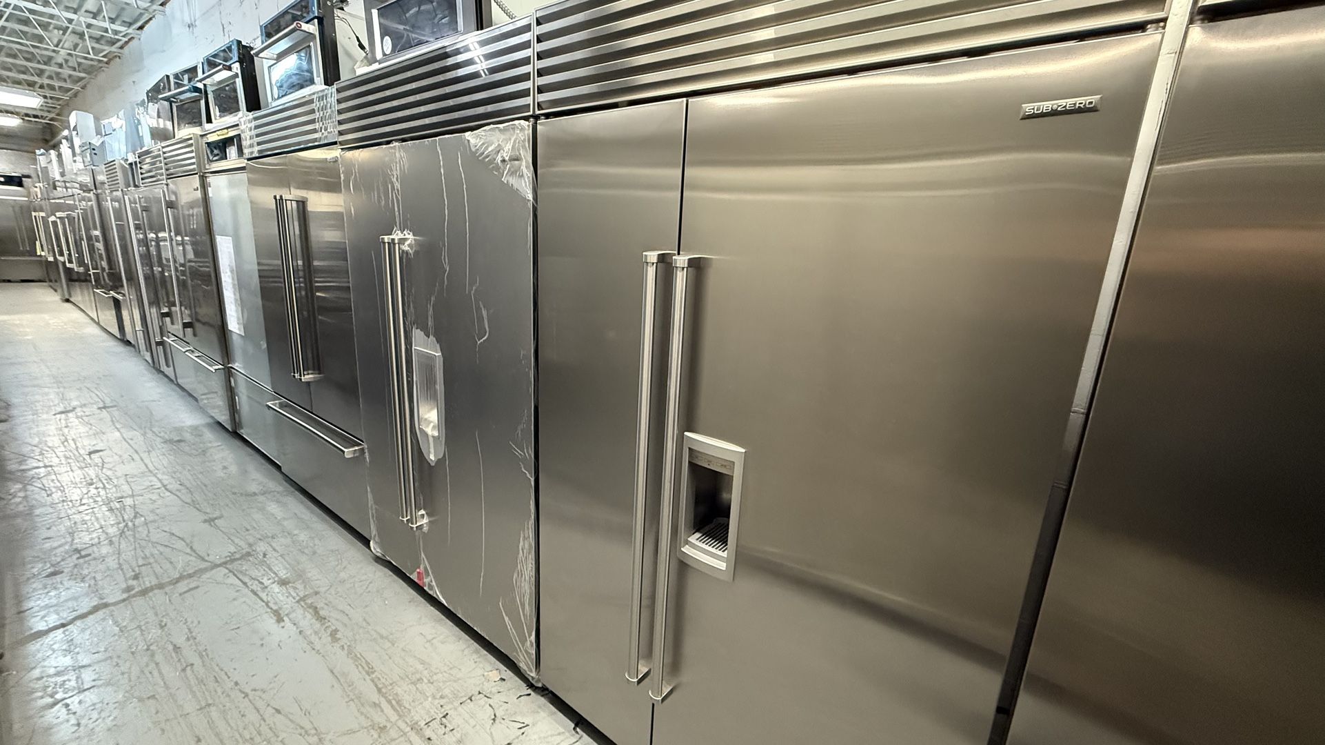 Subzero Refrigerator Side By Side 48 Inch