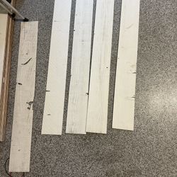 Reclaimed White Barnwood Planks – Enough for 10’ x 16’ Wall