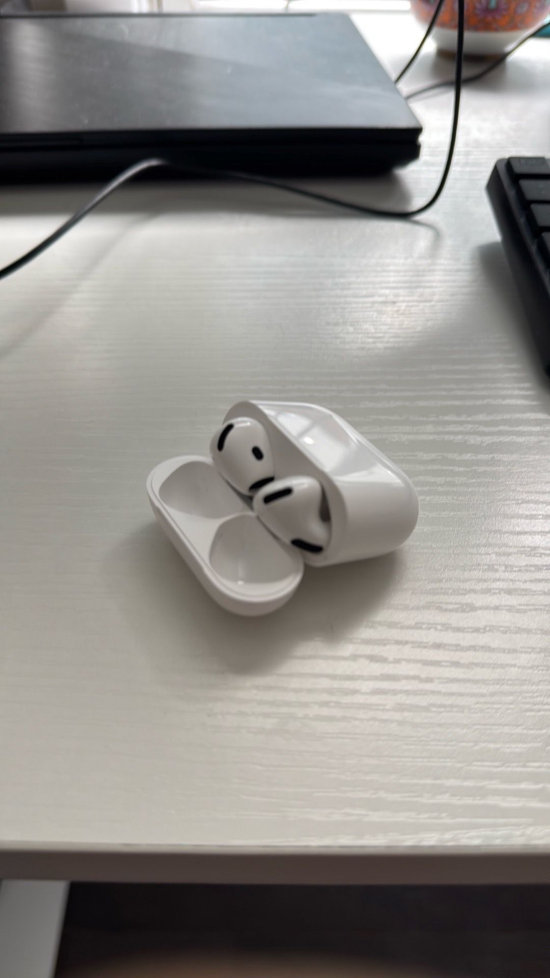 Air pods 4