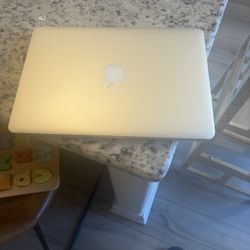 MacBook 