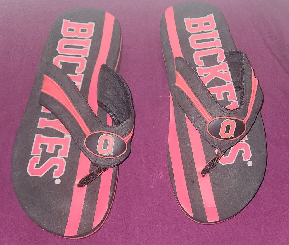 Brand New Ohio State Buckeyes Mens Flip Flops Size Medium 9/10