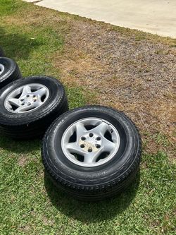 Toyota Tundra Wheels 2000-2006