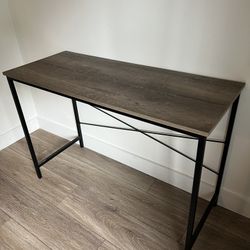 Entryway Table/Small Desk