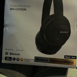 Headphone  Wireless Brand New Cost $115 I Sale For 50 