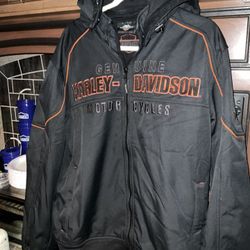He’s In Her Harley Davidson Jackets Purses Has A Hood Size Xl Has No Hood Size 3 Xl