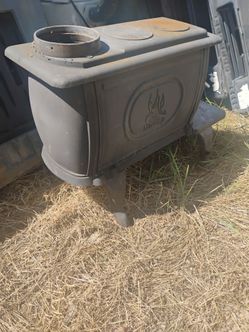 Wood burning stove
