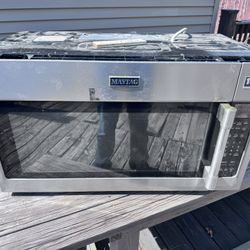 Maytag Microwave Range Good