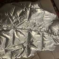 gap primaloft pure silver women’s large  puffer vest