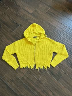 Knitted crop top zip up