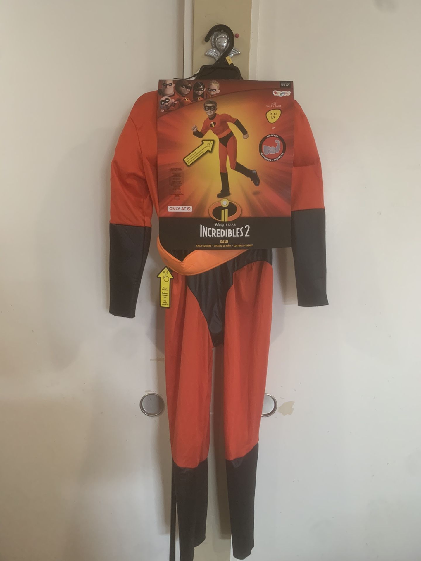 Incredibles Costume. Brand new