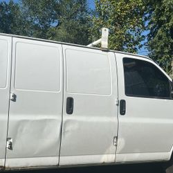 2013 Chevrolet Express 2500