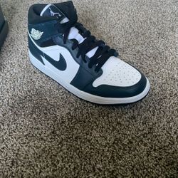 Size 9 Jordan One High Top 