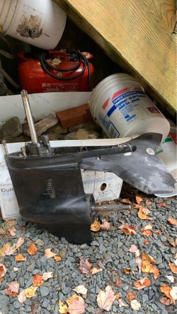 Merc cruiser lower unit