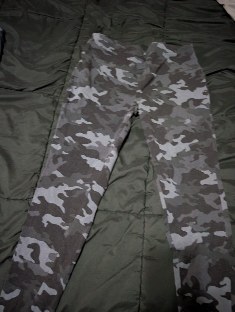 Joggers Lot