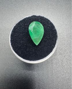 Vintage Natural Emerald 2.62 ct Pear Shape + 1978 GIA Report & Appraisal