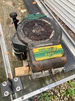 8.5 hp Briggs and Stratton engine