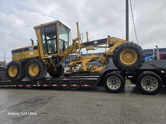 2005 CATERPILLAR 120H MOTOR GRADER WITH SCARIFIER