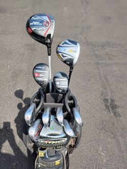 Cobra Men's Complete Set! Golf Clubs!