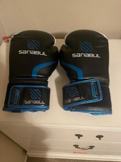 Boxing Gloves 7 Oz