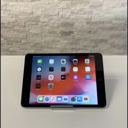 Apple iPad Mini 2 16GB PERFECT Condition Open To Reasonable Offers