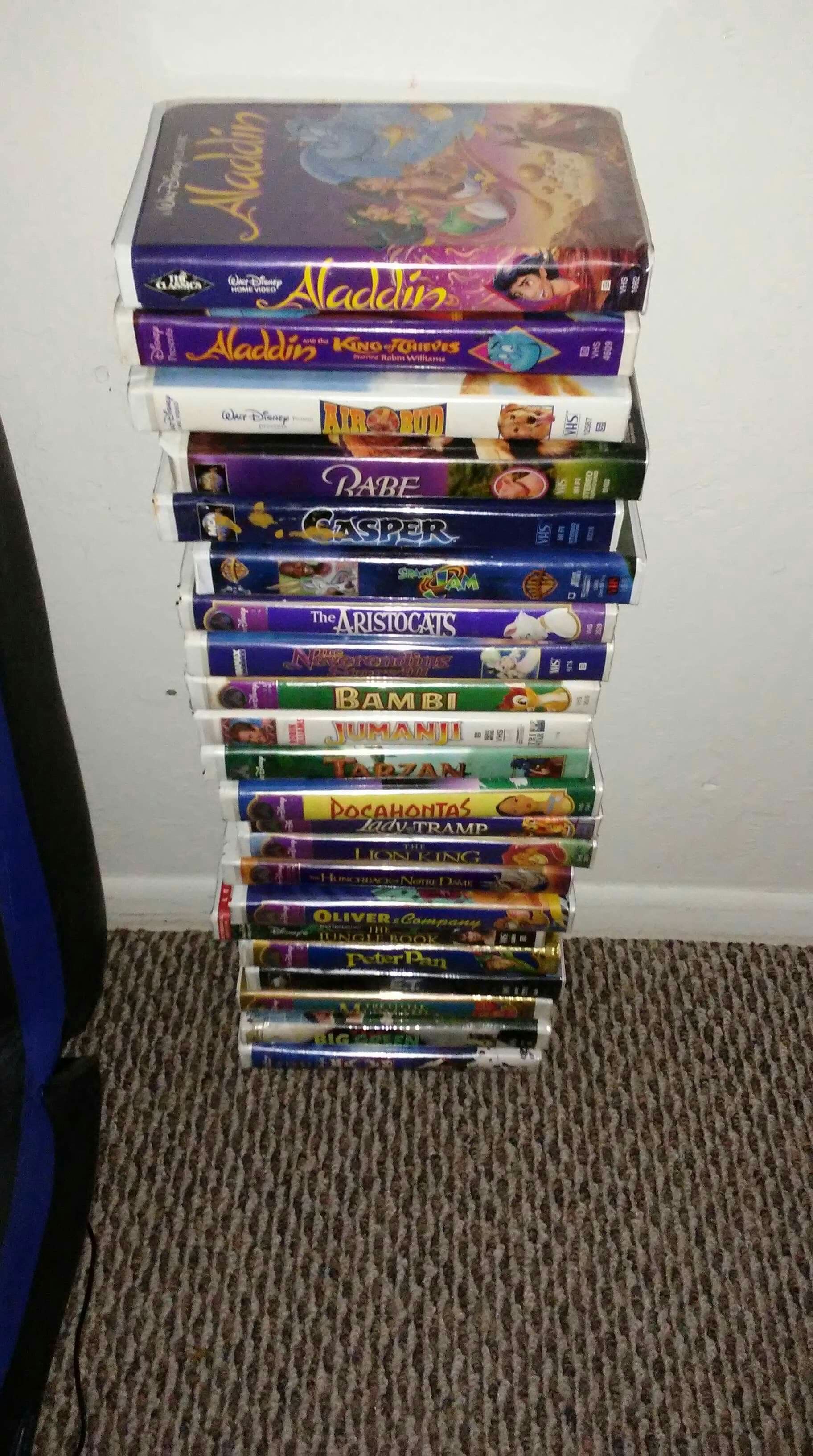 VHS DISNEY MOVIES
