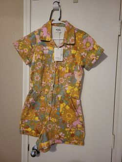 MUMU Floral Romper Size Medium NWT