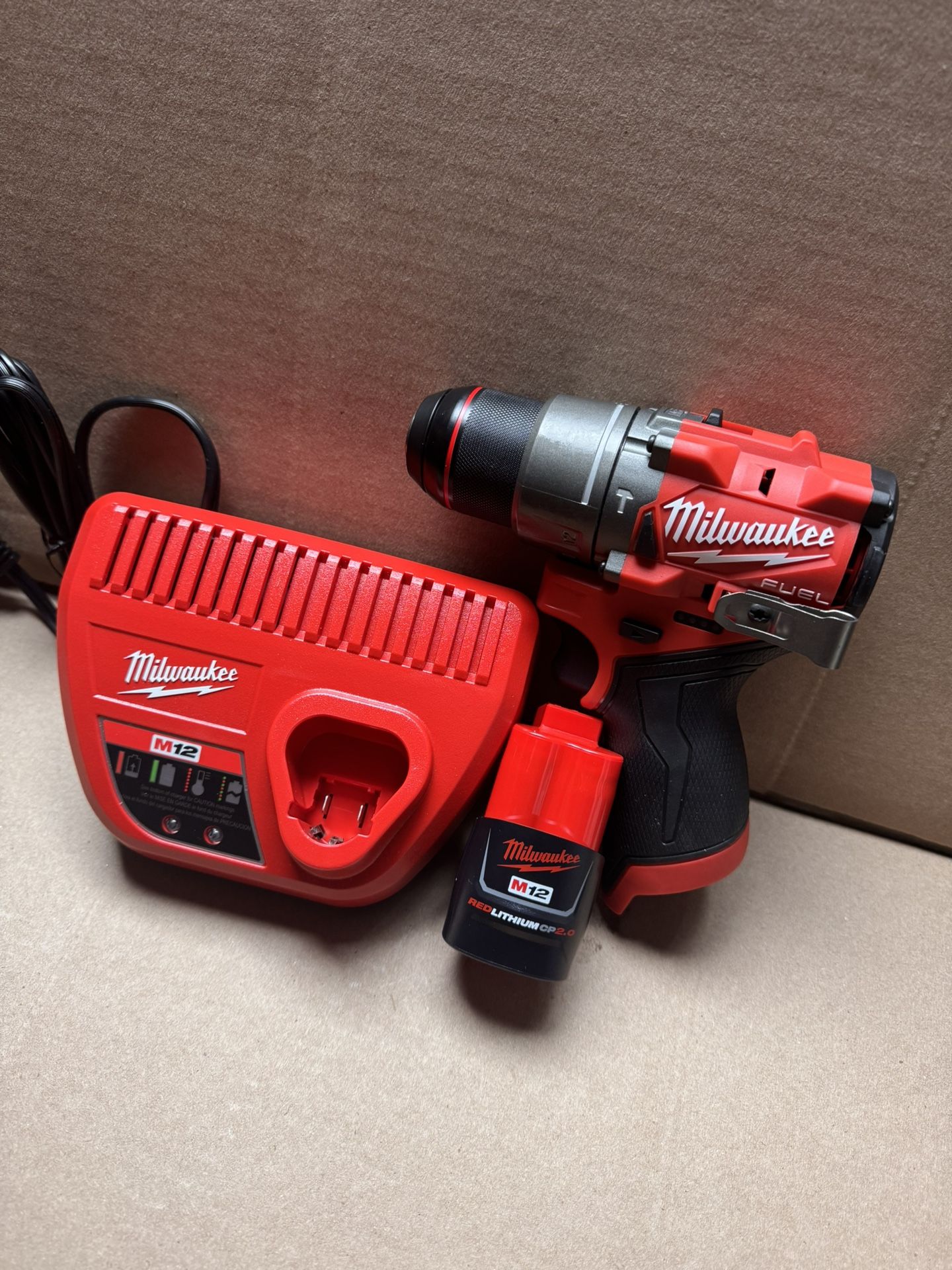 M12 FUEL 12V Lithium-Ion Brushless Cordless 1/2 in. Hammer Drill & 2.0 battery+ charger