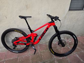 Mountain bike  Trek slash 7 gen. 5