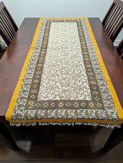 Table Runner