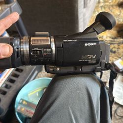 Sony Digital HD Video Recorder And All Accessories Works Perfect 