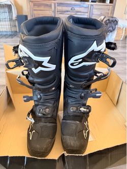 Alpinestars boots size 11