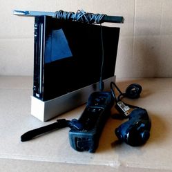 Nintendo Wii Black System W / Games