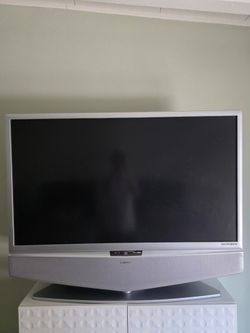 55" Sharp HD TV
