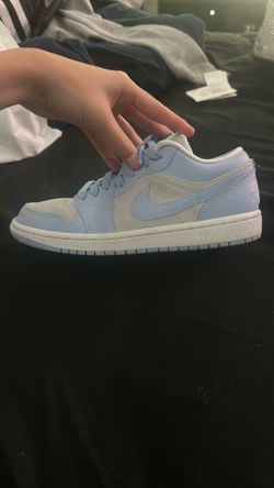 light blue and gray jordan 1