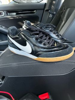 Nike Tiempo Indoor Soccer Shoes