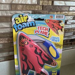 BRAND NEW AIR FOAM TECH PLANE 