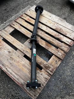 2005-11 Mercedes R171 SLK350 Rear Driveshaft Drive Shaft Propeller Assembly RWD
