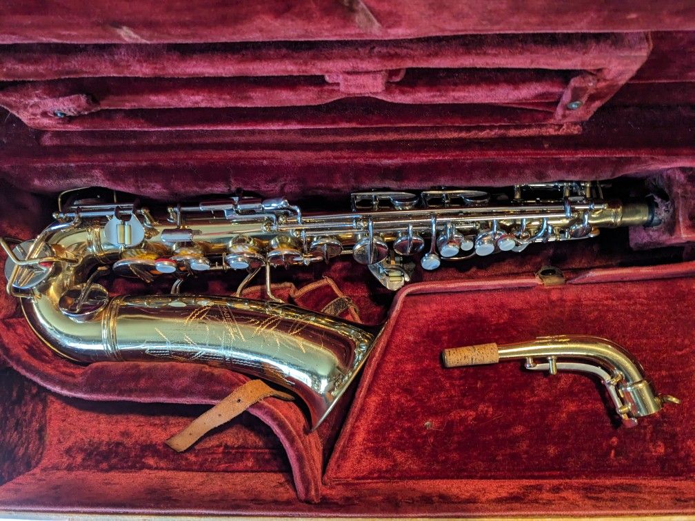 1958 C.G. Conn 6m alto saxophone 