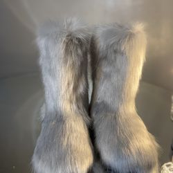 Platinum Silver Faux Fur Boots Size 7