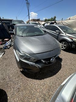 2017 Nissan Maxima For Parts