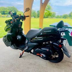 Fly wing Scooter 2024