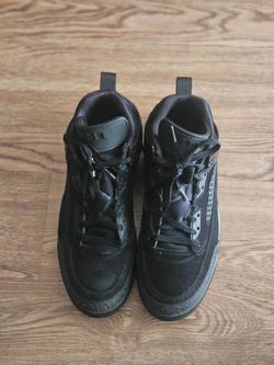 LIKE NEW Jordan Spizike LOW Black cats
