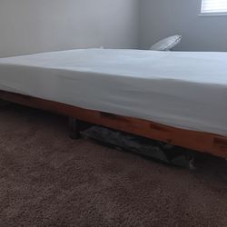 Queen Size Modern Minimalist Platform Bed Frame Low Bed