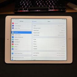 Used iPad Air Gen 1 with Lightning Port - 16GB, Functional