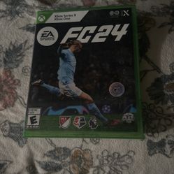 FC24 Xbox soccer game - Perfect For Christmas 