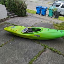 Jackson Nirvana Whitewater Kayak Size Medium 