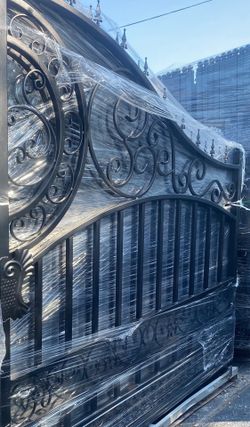 Double Gate Powder Coted 