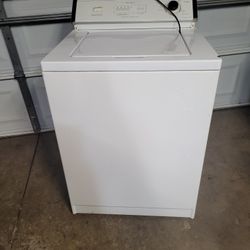 WHIRLPOOL HEAVY DUTY WASHING MACHINE IN DECENT CONDITION. VERY EASY TO OPERATE. $120.00 OR BEST OFFER. LOCAL PICK UP ONLY. 