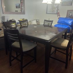 Pub Height Dining Room Set 